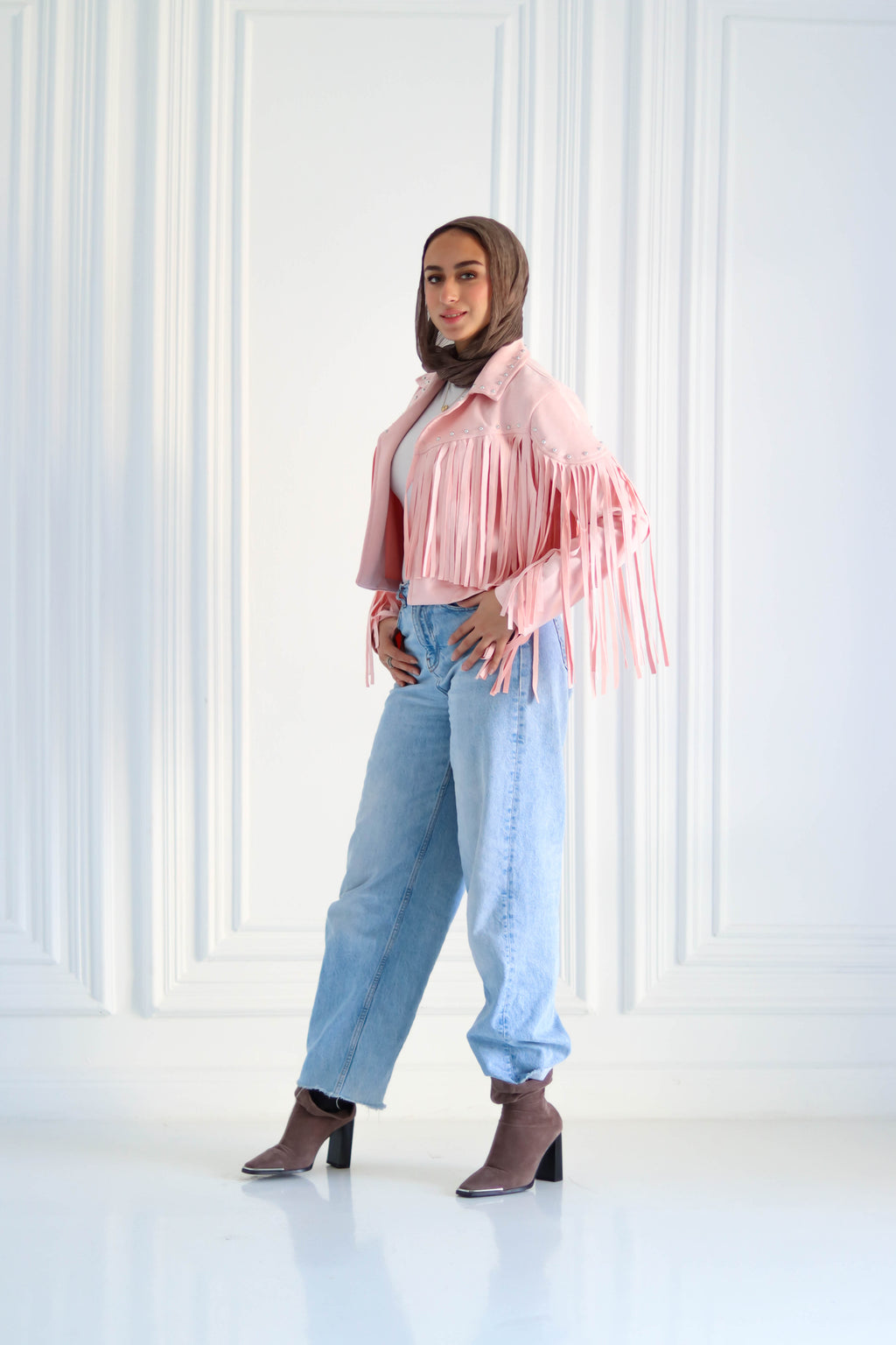 Cropped Fringe Suede Jacket