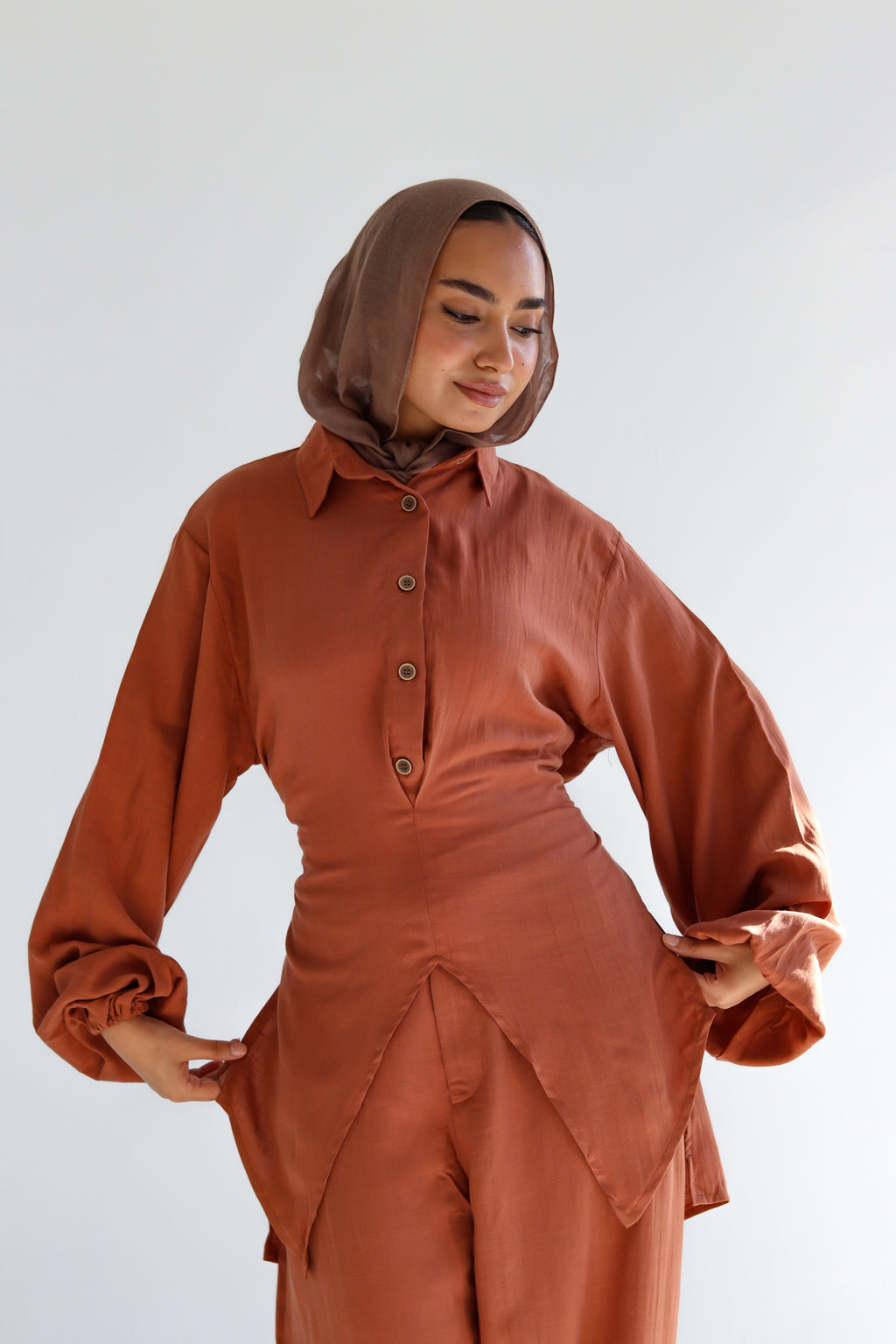 The Tie-Back - Havan