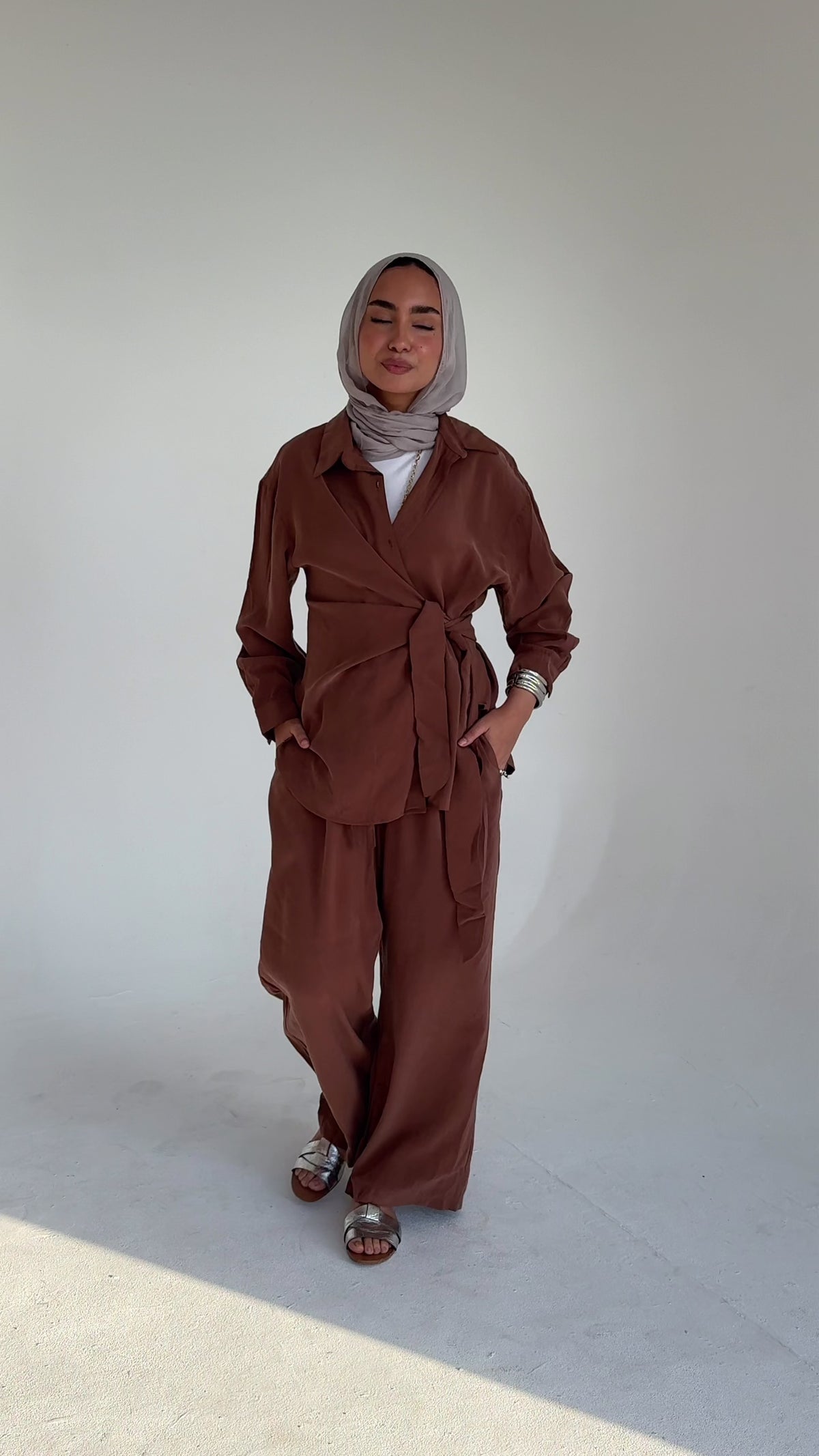 The Twist Set - Brwon